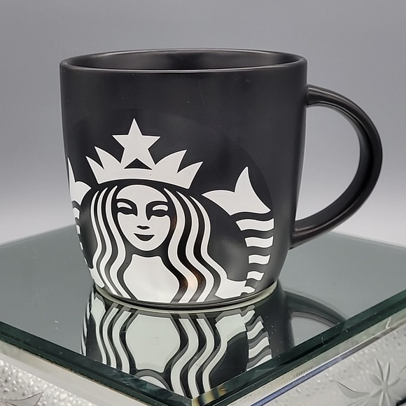 Starbucks 2017 Matte Black Ceramic Coffee Cup Mug Large Mermaid Siren Logo - Picture 1 of 7